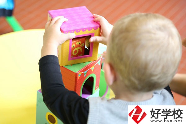 婁底的職高學(xué)校里有什么專(zhuān)業(yè)？就業(yè)方向是什么？