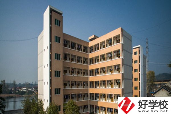 懷化重點(diǎn)職高有哪些？職高有什么優(yōu)點(diǎn)？