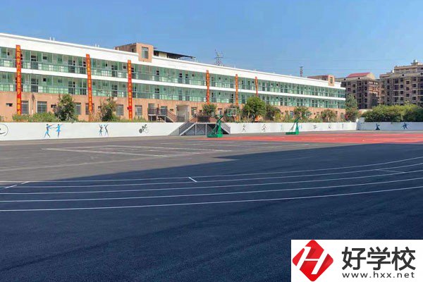 衡陽(yáng)藝術(shù)學(xué)校有哪幾所？如何收費(fèi)？