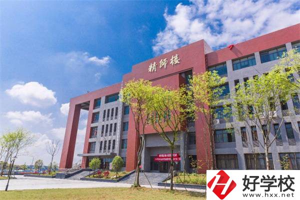 長沙最熱門的五年制大專是哪所？適合哪些學(xué)生就讀？