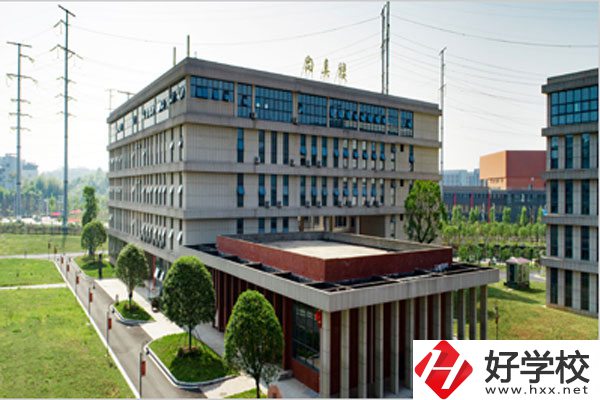 株洲市工業(yè)中等專業(yè)學校是公辦學校嗎？就業(yè)情況如何？