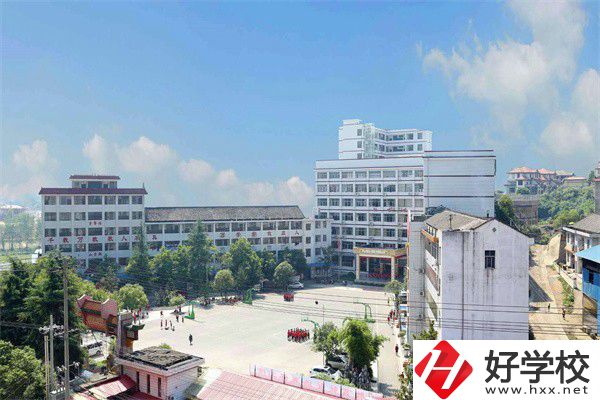 婁底民辦中職學(xué)校怎么樣？民辦中職值得就讀嗎？
