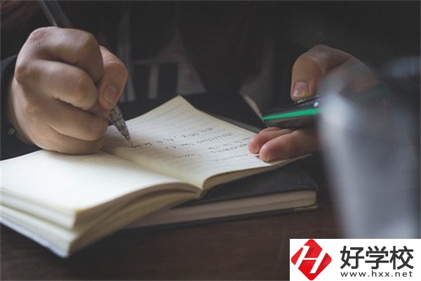 湖南職校讀3+2好還是五年一貫制好？