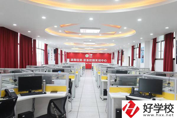 湘潭的公辦中職推薦就業(yè)嗎？哪些學(xué)校的就業(yè)率比較高？