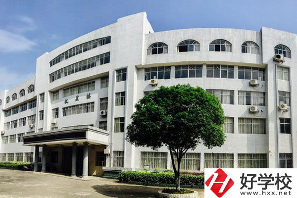 漣源市工貿(mào)職業(yè)中等專業(yè)學校教學樓