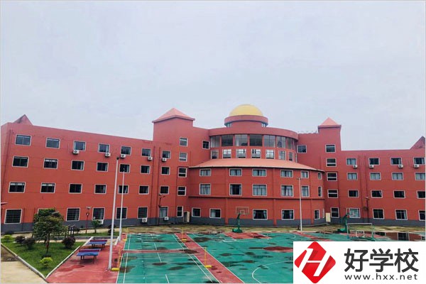 湘潭天人職校的管理怎么樣？嚴(yán)格嗎？