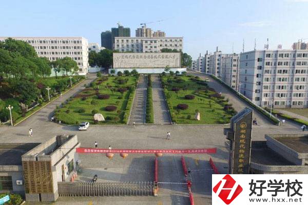 在長(zhǎng)沙想學(xué)物流可以去哪些學(xué)校？物流專業(yè)好就業(yè)嗎？