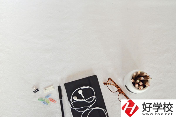 湖南省道縣師范學(xué)校好不好？什么專業(yè)女生最多？