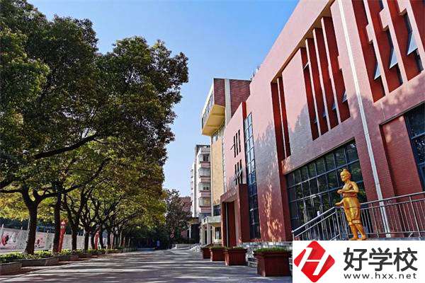 湖南建筑高級技工學(xué)校是公辦嗎？辦學(xué)怎么樣？