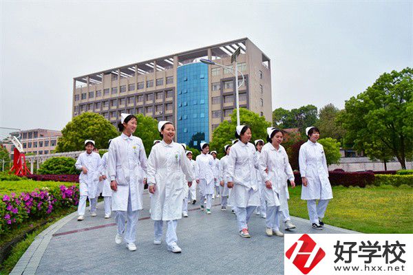 衡陽辦學(xué)規(guī)模排前三的中專是哪幾所？有什么辦學(xué)特色？