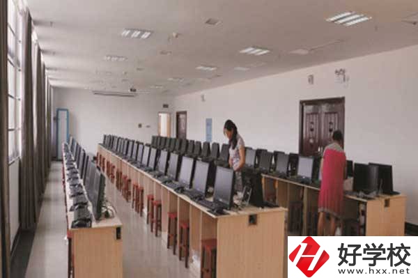湘西州經(jīng)濟(jì)貿(mào)易學(xué)校有哪些招生專業(yè)？