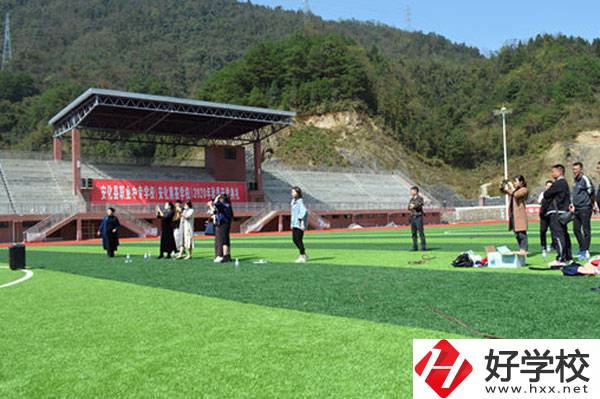 安化縣職業(yè)中專學(xué)校是公辦院校嗎？有哪些專業(yè)？