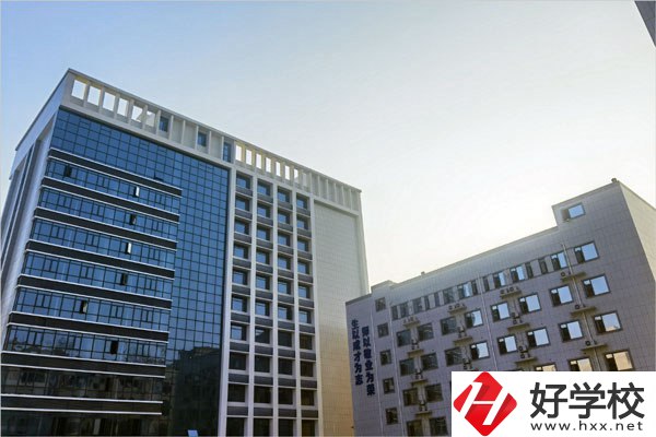 湖南智云技工學(xué)校怎么樣？有什么優(yōu)勢？