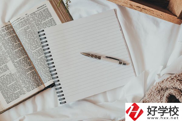 九疑理工學(xué)校好不好？宿舍環(huán)境怎么樣？
