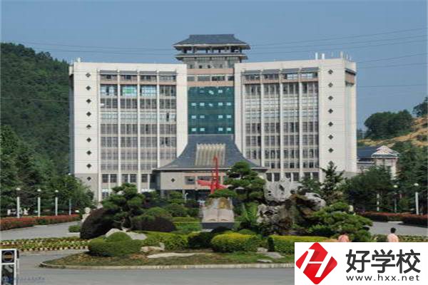 湘西有什么中專開設(shè)有“2+3”的專業(yè)？對口高職是哪所？