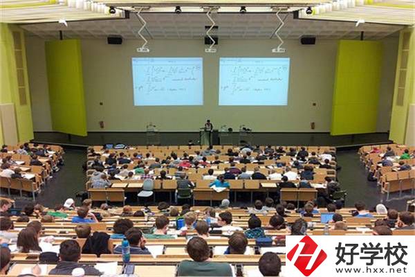 在湘西就讀中?？梢粤魧W(xué)嗎？哪所中專更有留學(xué)經(jīng)驗(yàn)？