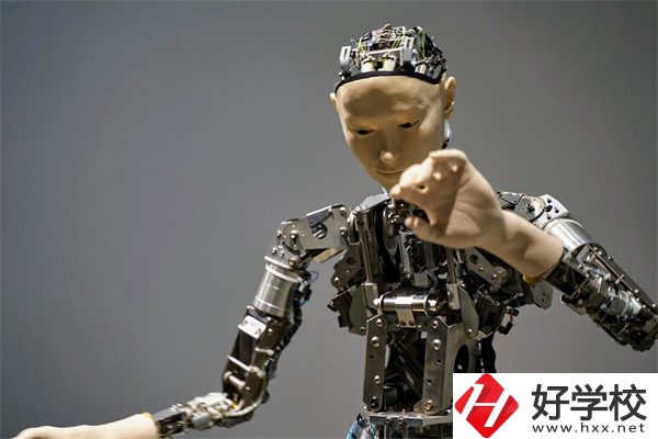 長(zhǎng)沙中職最好找工作的專業(yè)有哪些？就業(yè)前景如何？