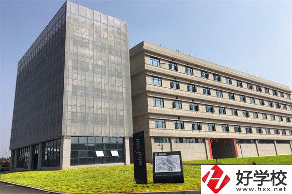 株洲有哪些技校？辦學(xué)條件怎么樣？