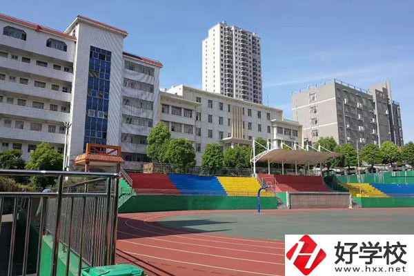 邵陽市計(jì)算機(jī)普通中等專業(yè)學(xué)校是公辦嗎？辦學(xué)條件好嗎？