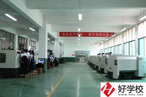 益陽有哪些公辦中專？辦學(xué)條件好不好？