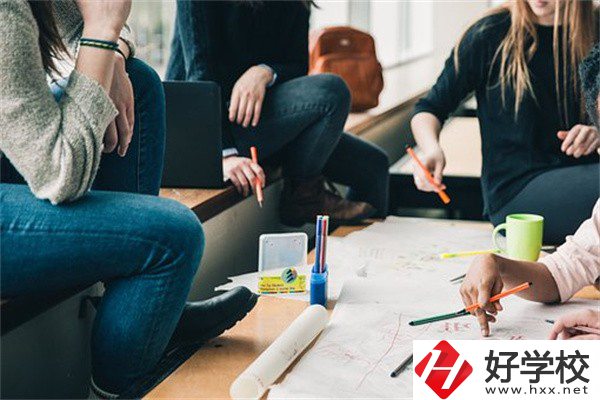 湖南職校讀3+2好還是五年一貫制好？