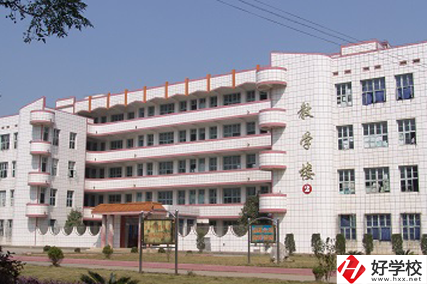 沅江市職業(yè)中專學(xué)校有什么辦學(xué)特色？