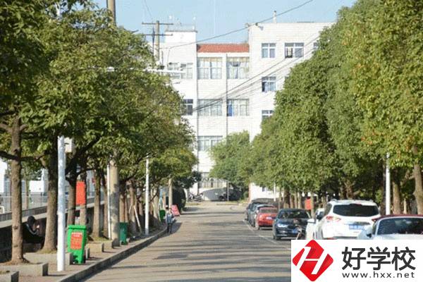 懷化經開區(qū)有什么職校？開設了哪些專業(yè)？