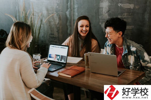 湖南省祁陽(yáng)師范學(xué)校好不好？宿舍壞境怎么樣？