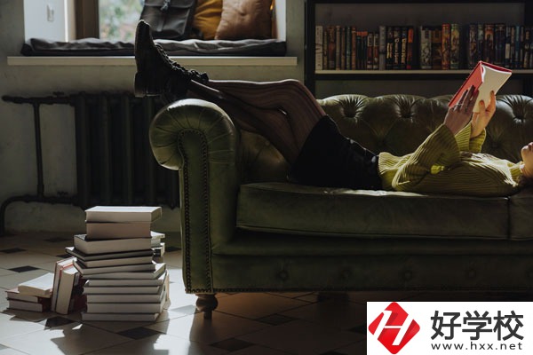 衡山明星體育藝術(shù)中等專業(yè)學(xué)校好不好？