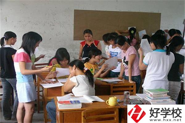湖南初中畢業(yè)成績非常差選什么學(xué)校好？還有前途嗎？
