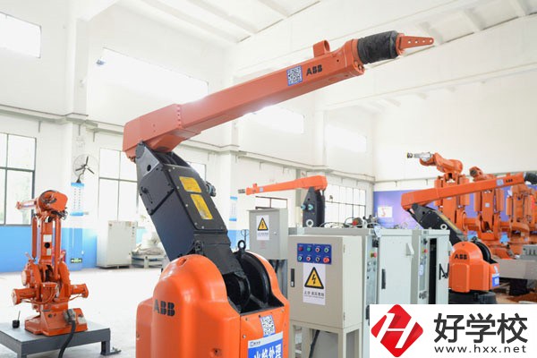邵陽職業(yè)技術(shù)學(xué)院有中職部嗎？招生專業(yè)是哪些？