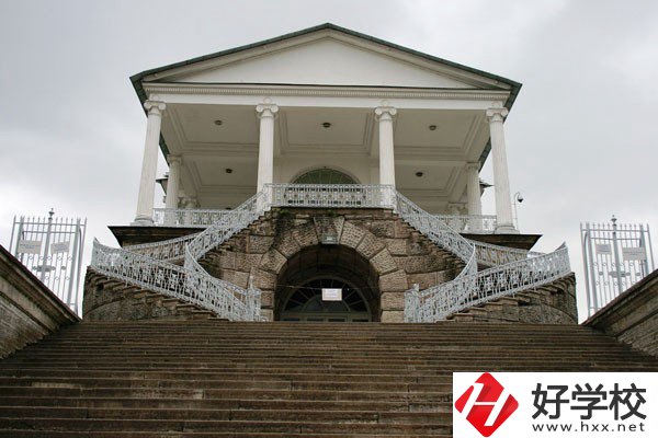 株洲排名靠前的重點(diǎn)中專推薦，學(xué)校師資力量如何？