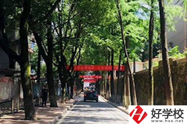 長(zhǎng)沙航天學(xué)校地址在哪里，校園環(huán)境如何？