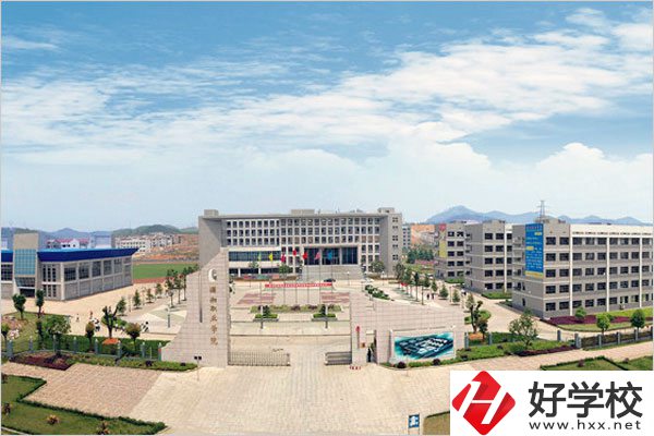 婁底有哪些民辦職高？哪所比較好？