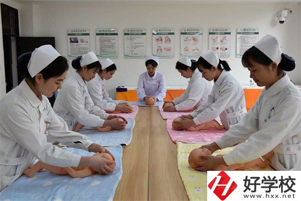 衡陽辦學(xué)規(guī)模排前三的中專是哪幾所？有什么辦學(xué)特色？