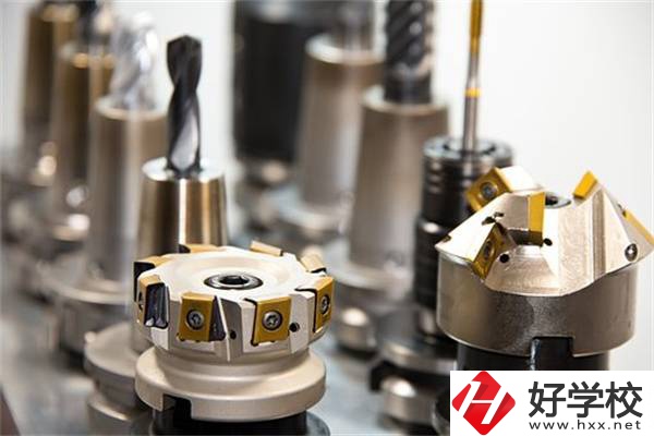 衡陽技校學什么專業(yè)比較好？