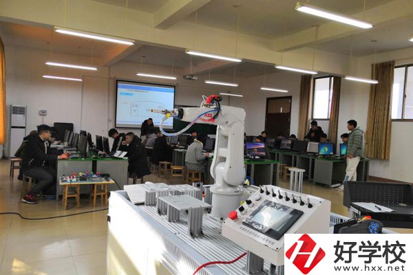 郴州職業(yè)技術(shù)學(xué)院中職部好不好？值得讀嗎？