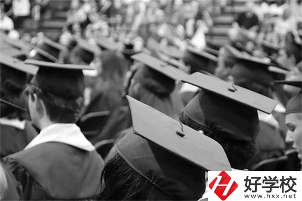 湖南中職生畢業(yè)會(huì)有就業(yè)難的問(wèn)題嗎？選就業(yè)還是升學(xué)？