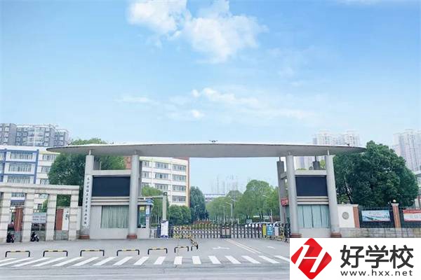 長(zhǎng)沙衛(wèi)校推薦，中職學(xué)校學(xué)醫(yī)衛(wèi)專業(yè)有用嗎？