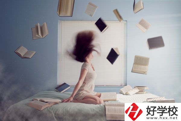 在永州什么學(xué)?？梢宰x學(xué)幼師專業(yè)？女生多嗎？